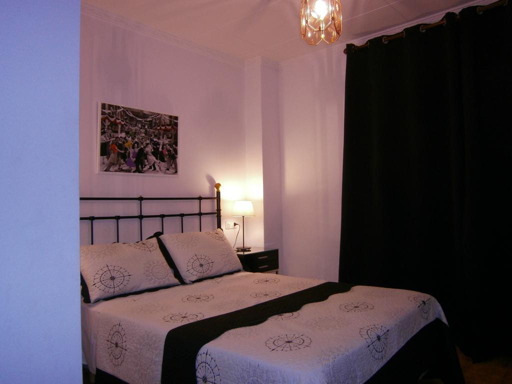 Hostal Don Pepe Фигерас Экстерьер фото