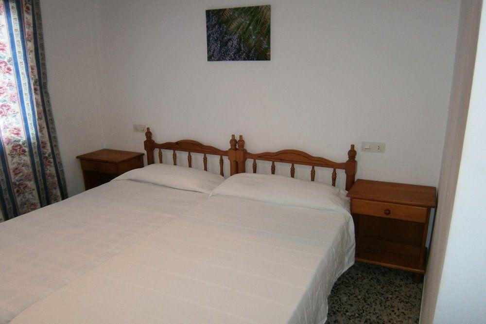 Hostal Don Pepe Фигерас Экстерьер фото