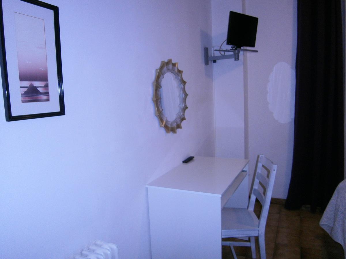 Hostal Don Pepe Фигерас Экстерьер фото